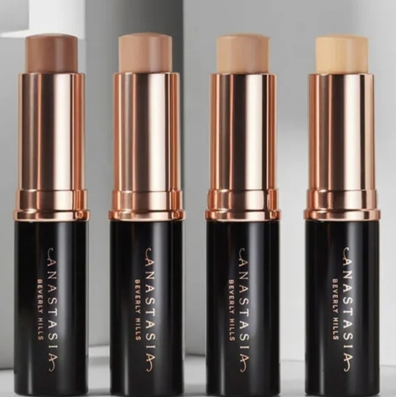 Anastasia Beverly Hills Contour & Highlight Stick in Banana 9g - Picture 4 of 7